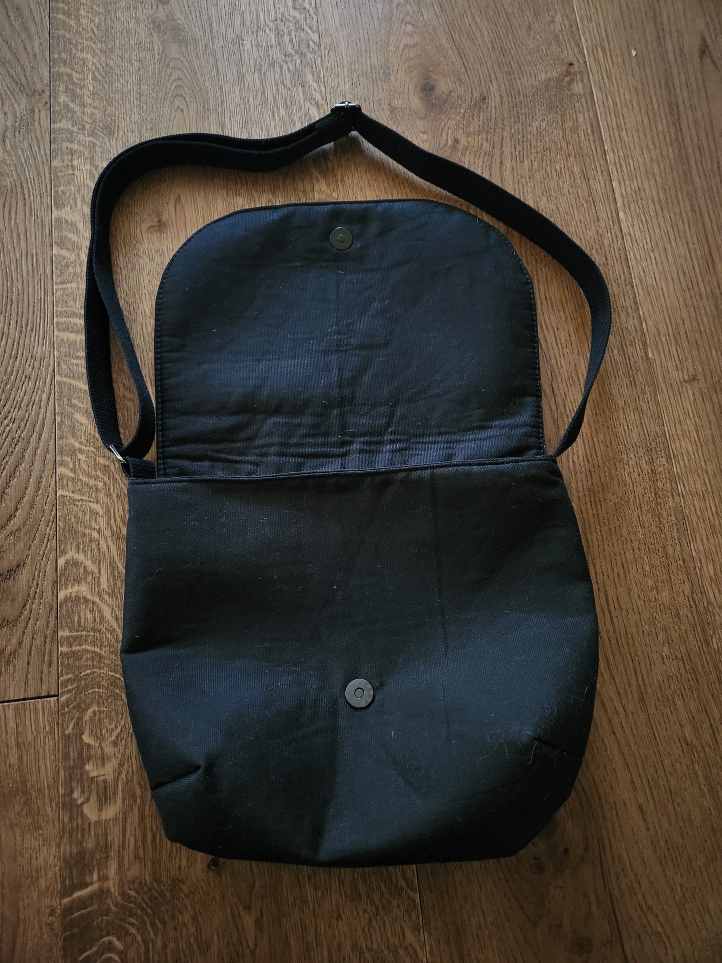 Black Cat Messenger Bag
