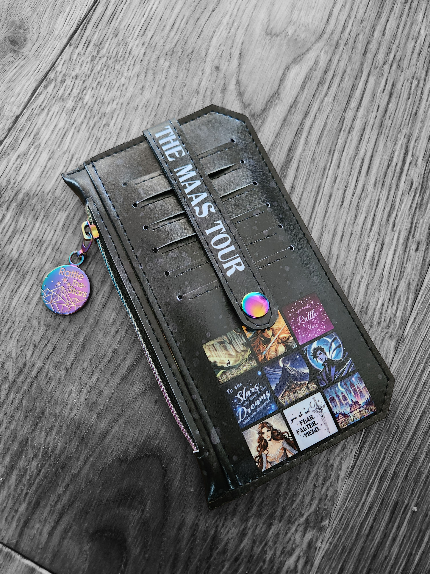 Maasverse “Maas Tour” Reader Wallet – Bookish Fantasy Purse Pal